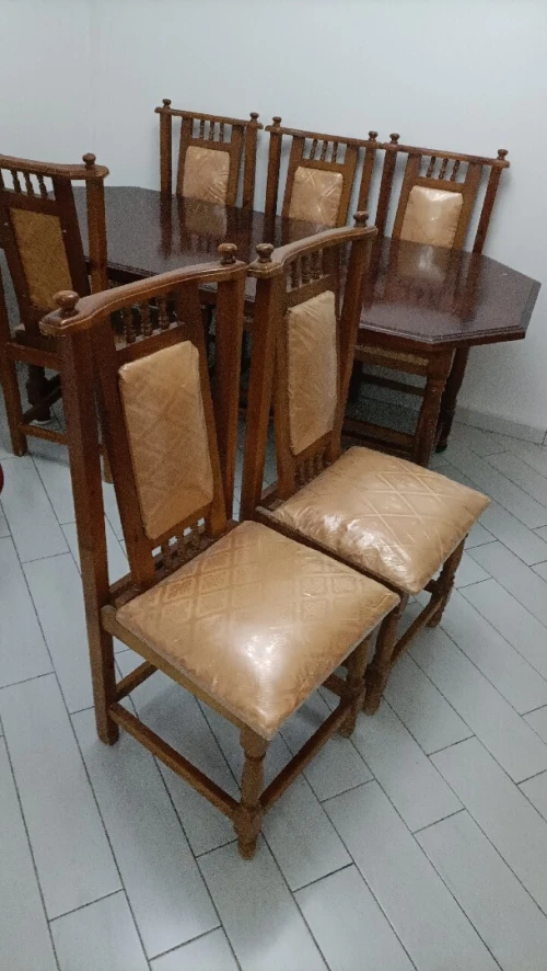 Table pour salon