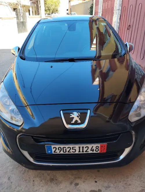 Peugeot 308 2012 
