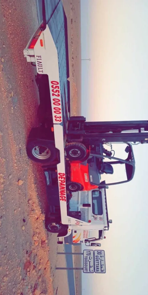 Service dépannage خدمات الرأب camion Tata طاطا