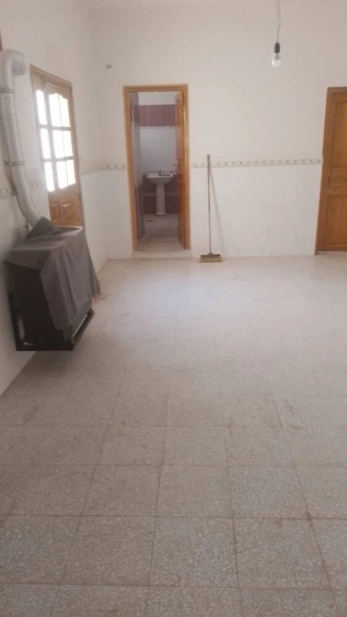 Location Appartement Niveau de villa F4 Biskra Biskra