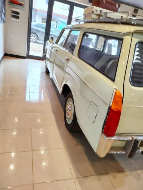 Peugeot 404 1966 Break 8 places