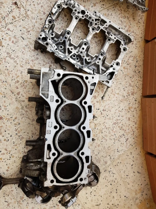 Moteur 2.2 bonne occasion toyota rav4 année 2008