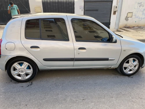 Renault Clio 2 2003 PRIVLEGE