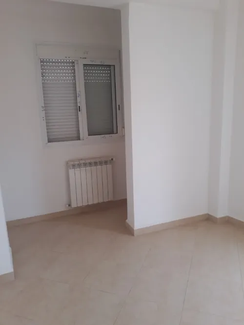 Location Appartement F4 Alger Saoula