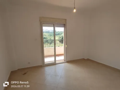Location Appartement F4 Alger Saoula