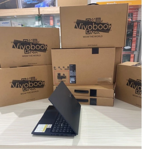 ASUS VIVOBOOK X1504VA-NJ2011 QUIET BLUE: INETL I5-1334U 1.2/ RAM 8 GO/SSD 512 GO/15.6''