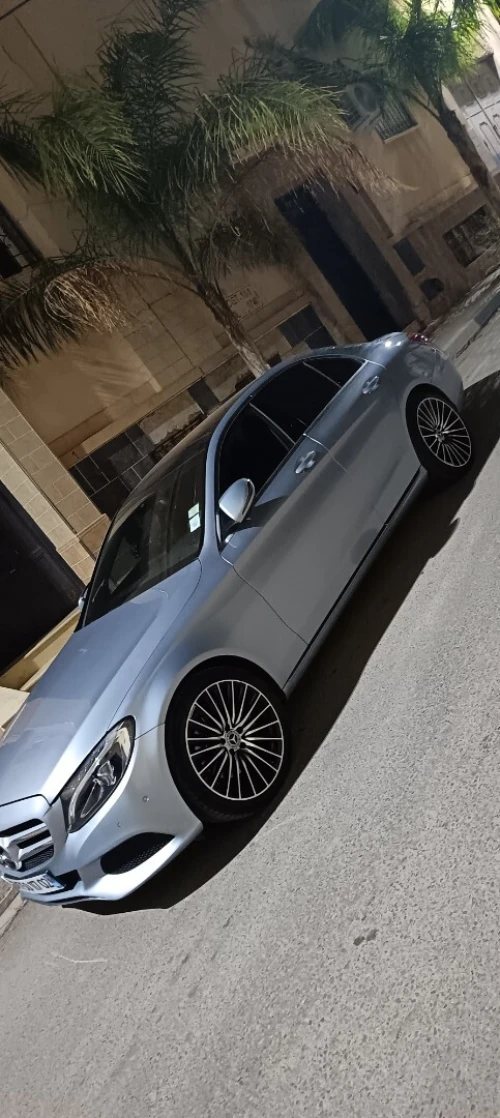 Mercedes Classe C 2017 250 AVANTGARDE 