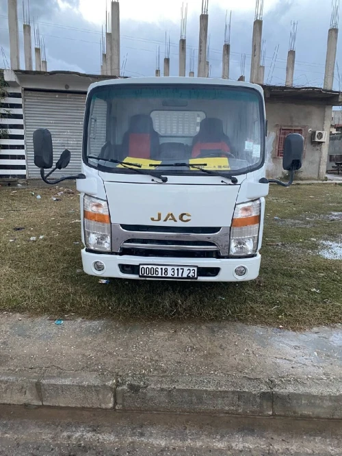 JAC Aban 2017