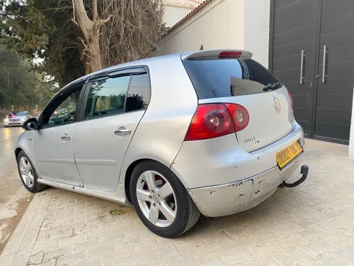 Volkswagen Golf 5 2004 Carat