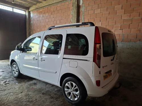 Renault Kangoo 2019 Authentique +