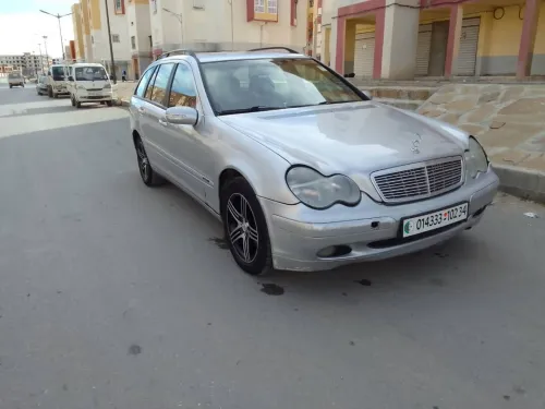 Mercedes Classe C 2002 220 Exclusive