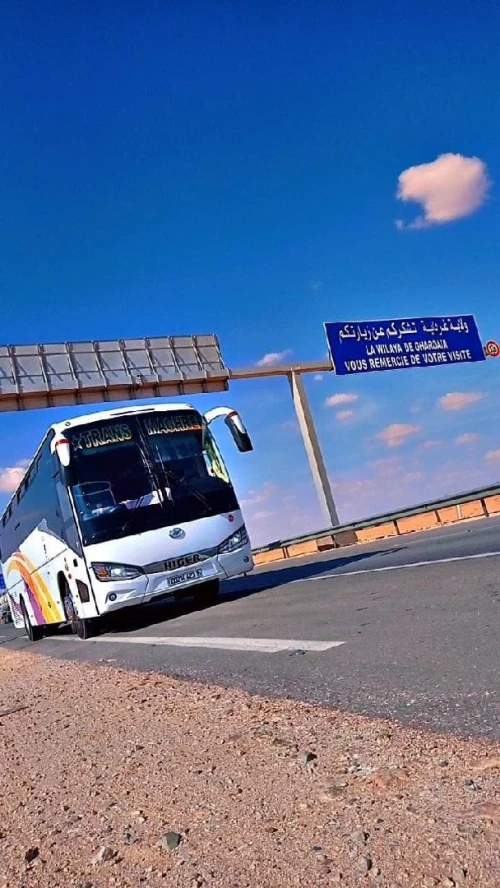 Location Bus