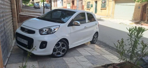 Kia Picanto 2015 Brazilia robo