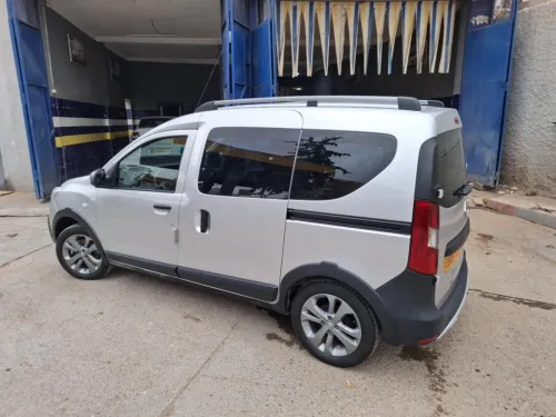 Renault Kangoo 2024 Stepwey