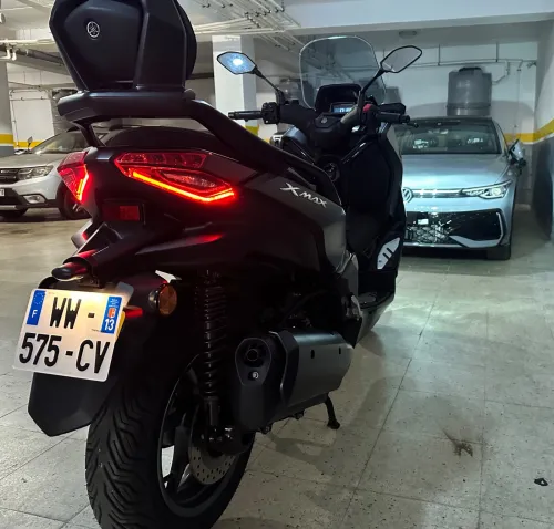 Yamaha Xmax 300 2024
