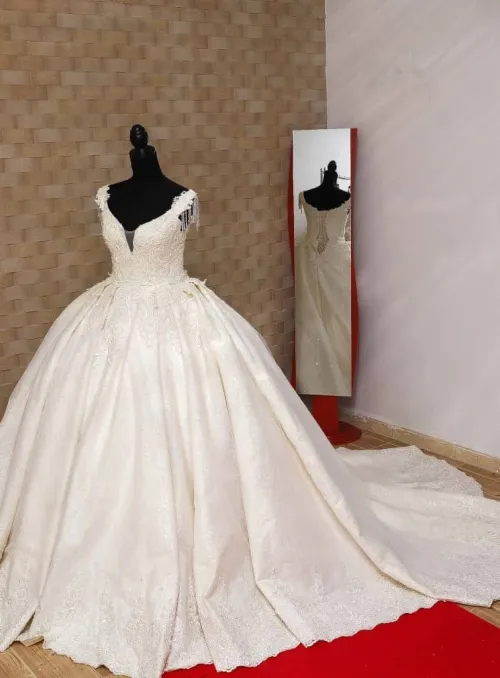 Robes blanche neuf