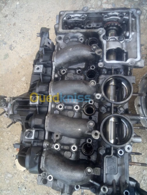  culasse et bloc rang land rover 2.2 L