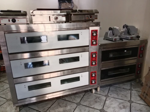 materiel boulangerie- patisserie-pizzeria