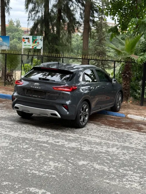 Kia X-Ceed 2021 