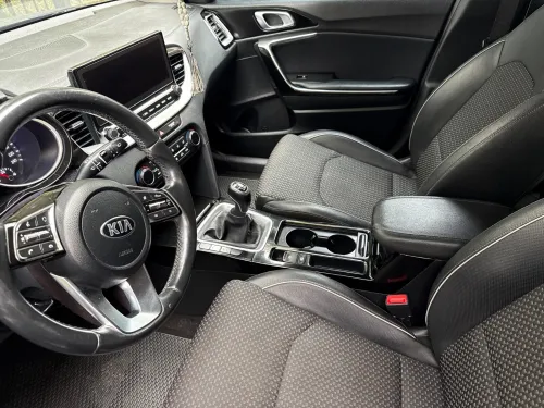 Kia X-Ceed 2021 