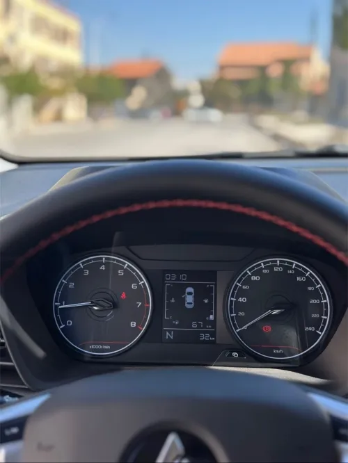 Livan X3 Pro  2025 Automatique (Avec toi ouvrant )
