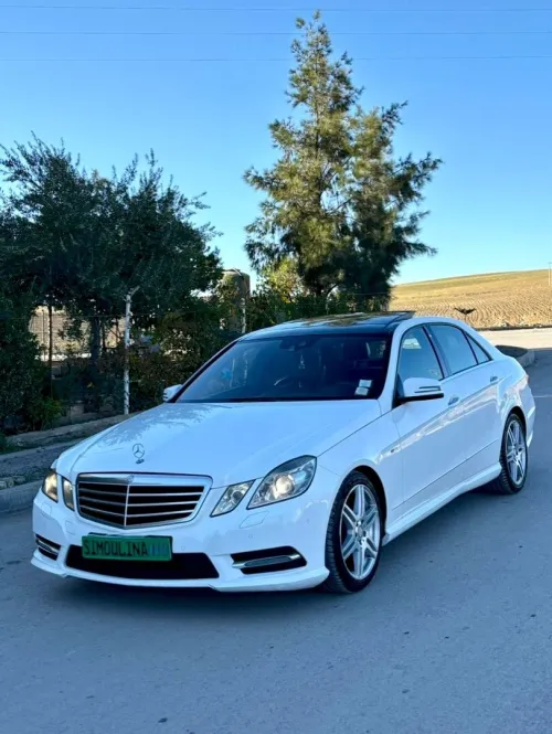 Mercedes Classe E 2013 AVANTGARDE Pack AMG