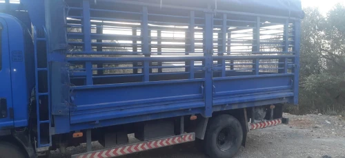 benne camion avec ridelle pour isuzu benne plateau  avec ridelle camion isuzu 2012