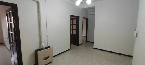 Location Appartement Niveau de villa F4 Alger Cheraga