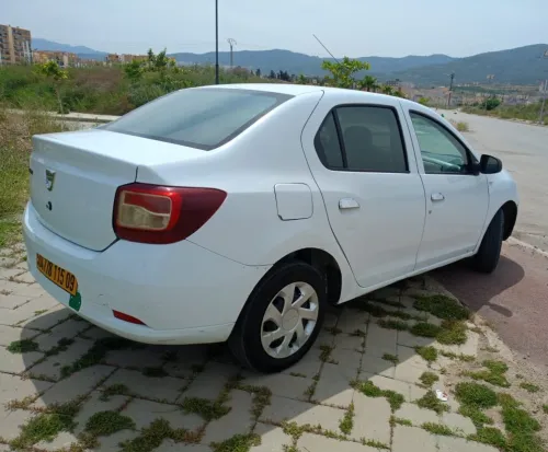 Dacia Logan 2015 