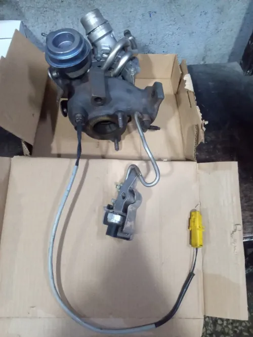 Turbo 2.0 dci 150ch presque neuf 