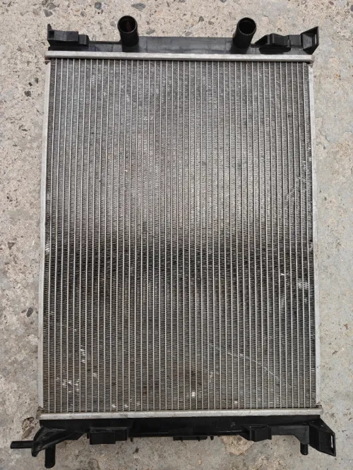 Radiateur d'eau Renault Mégane 2 1.9 DCi/ 1.6 ESS Droven