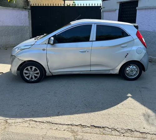 Hyundai EON 2012 GLS