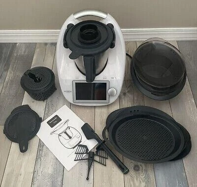 THERMOMIX TM6 avec tout les accessoires
