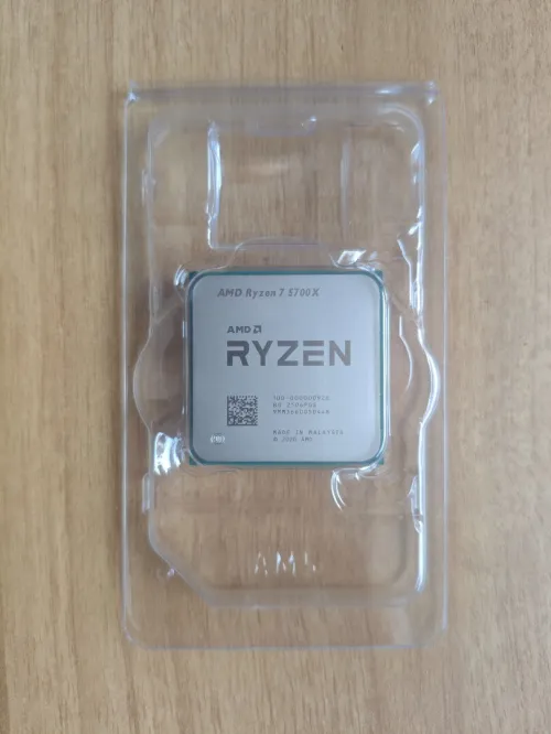 AMD RYZEN 7 5700X TRAY