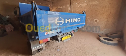 Hino 714 2016 