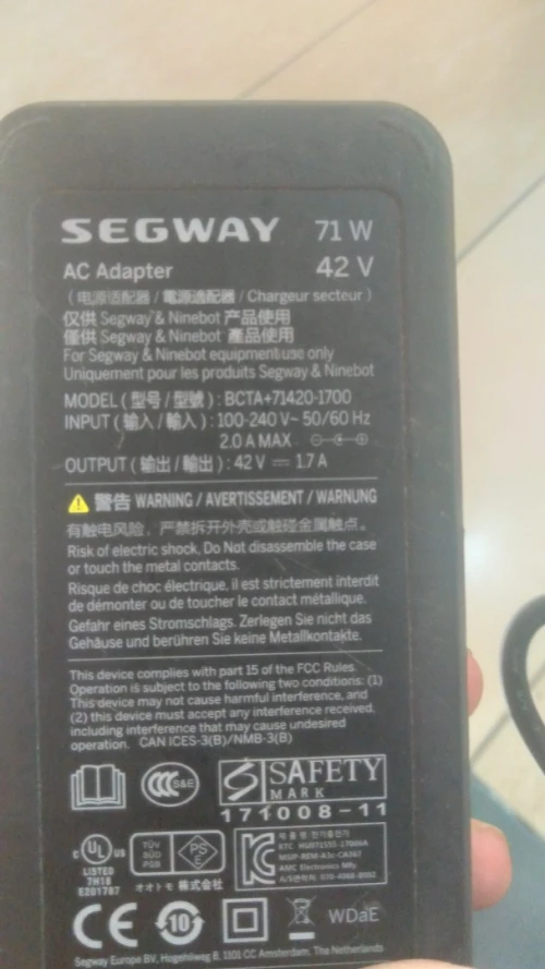 Chargeure trotinette xiaomi original 42V
