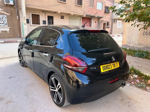 Peugeot 208 2018 GT Line