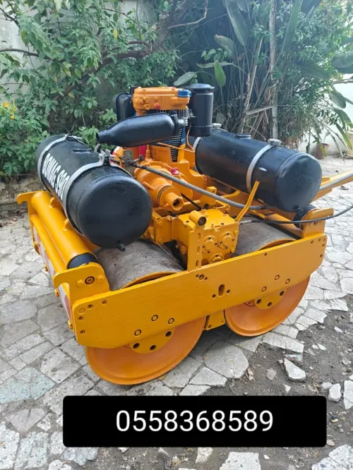 كومباكتور بوماڨ compacteur S90 