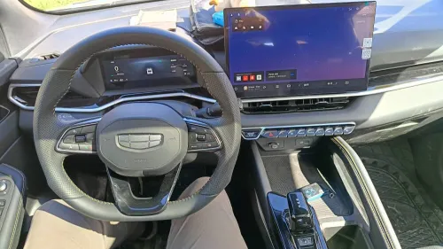Geely Coolray 2025 foll option