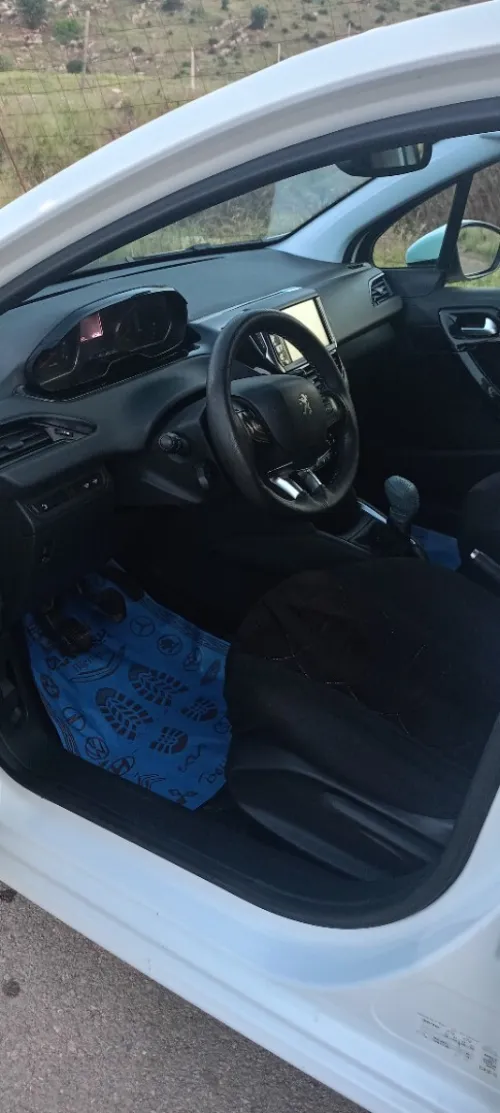 Peugeot 208 2014 Allure