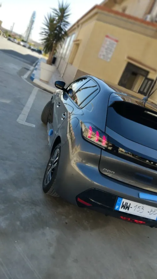 Peugeot 208 2022 Allure Facelift