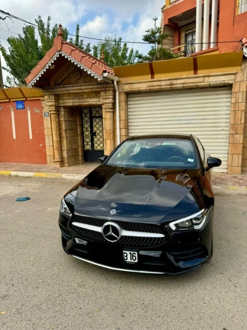Mercedes CLA 180 2023 