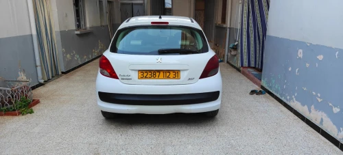 Peugeot 207 2012 207