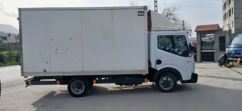 Renault Maxity 2014