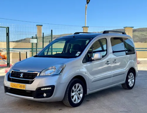 Peugeot Partner 2016 Tepee Allure 