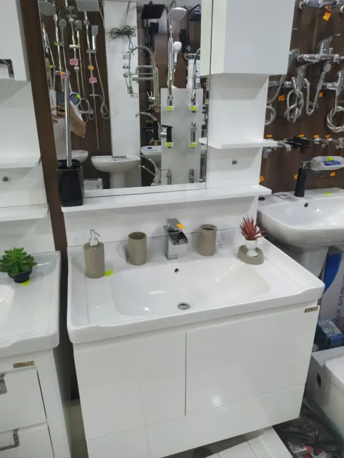 Cuisine équipé et travaux d'intérieur