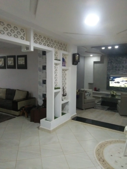Vente Appartement Niveau de villa Alger Bordj el bahri