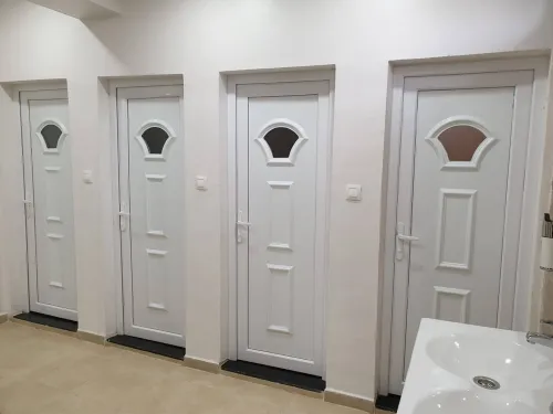 Porte en pvc pour chambres et sanitaires