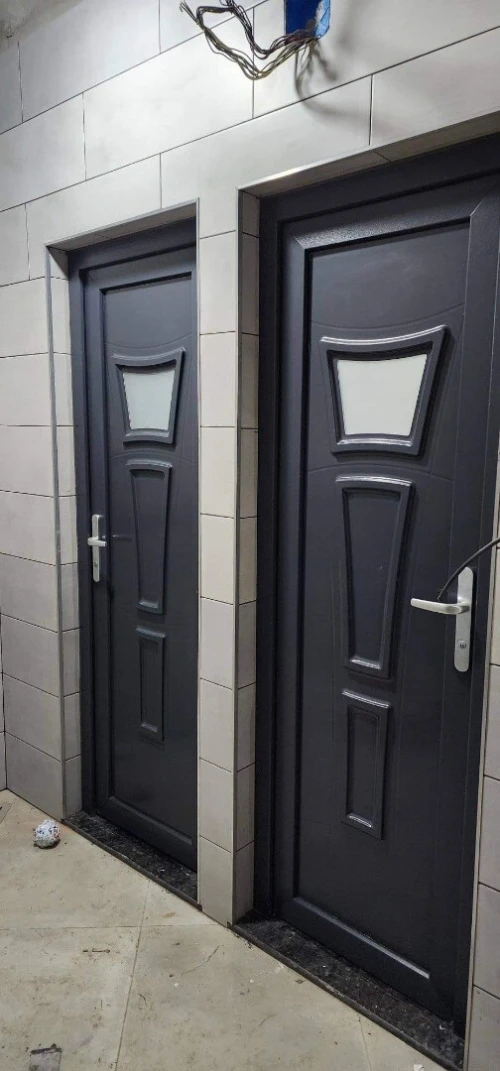 Porte en pvc pour chambres et sanitaires