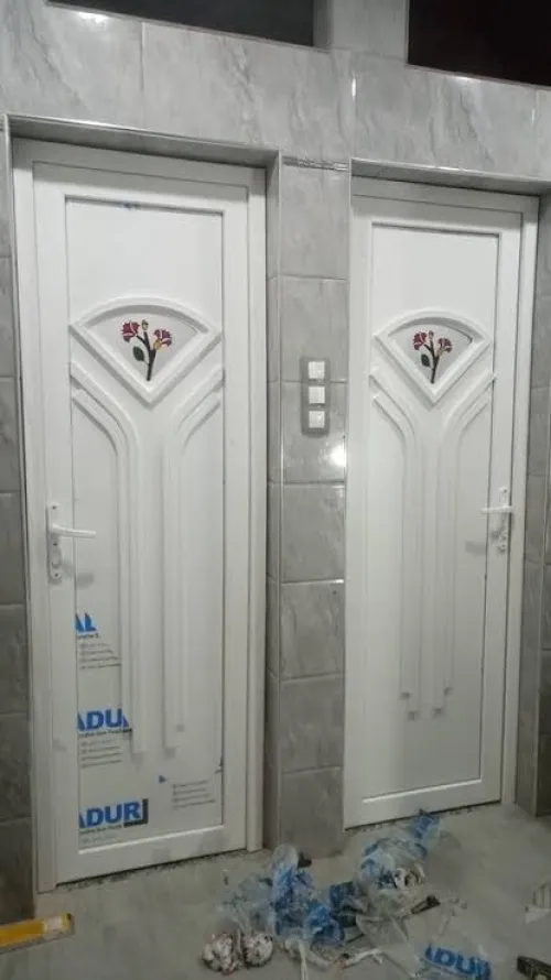 Porte en pvc pour chambres et sanitaires